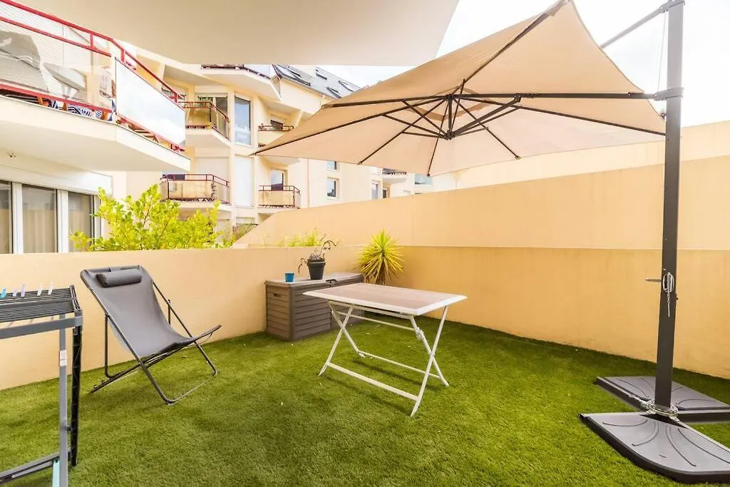 Appartement Avec Terrasse, Trestraou Perros-Guirec Apartment